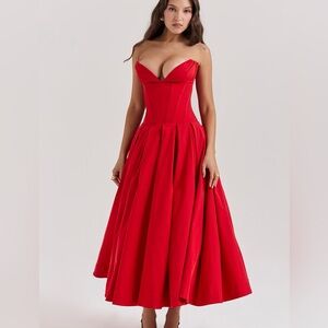 House of CB Lady Dress Scarlett Strapless Midi
